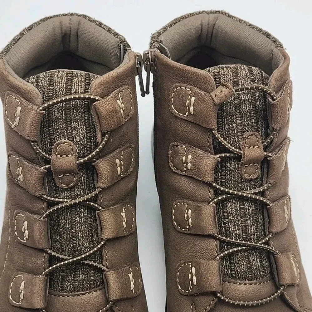 Clarks Collection Boot Ankle Bootie Brown Faux Suede Zip Women Sz 8.5 Winter